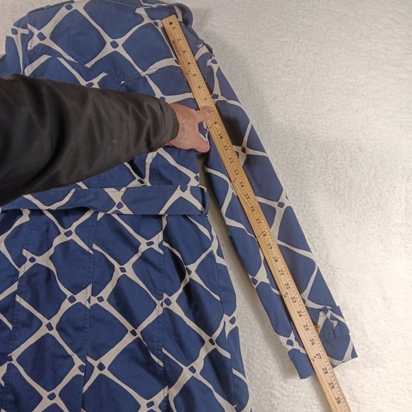 Boden Trench Coat Womens 8 Blue Cream Double Breasted  Belted Geometric - Picture 9 of 11